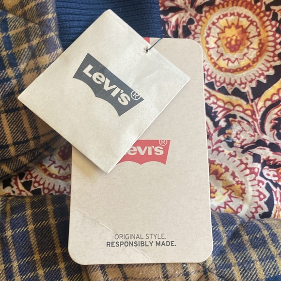 NWT Levi's Quilted Cocoon double breasted lined plaid Coat Sherpa collar medium - Picture 9 of 14